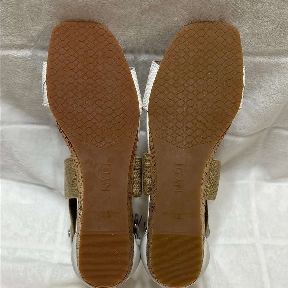 NYDJ Stylish White‎ and Tan Wedge Sandals